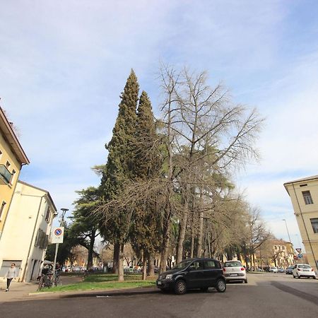 Case Vr Holiday Vittorias Flat Verona Exterior foto